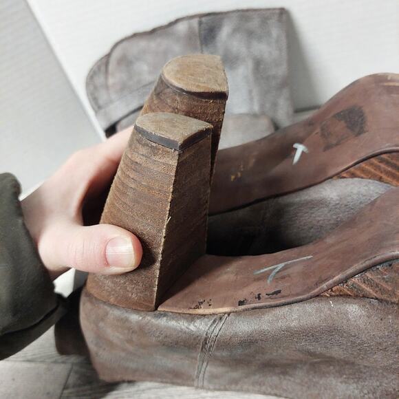 Felmini leather knee high heeled boots women's size 9 - Picture 4 of 9